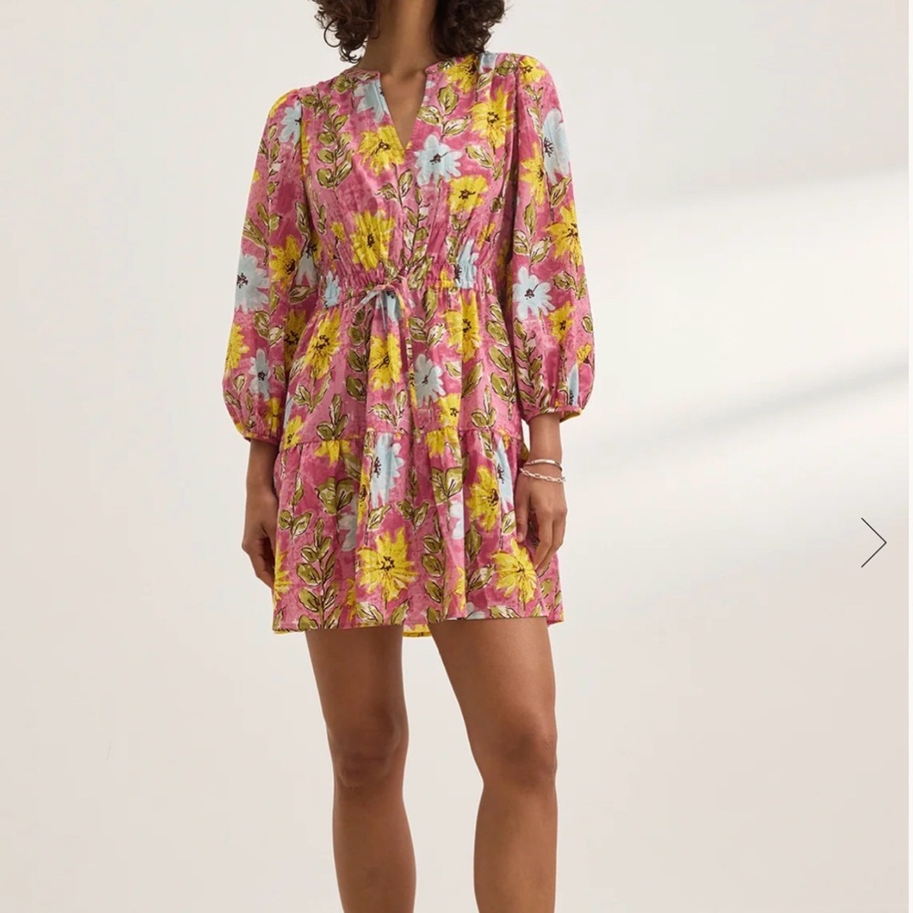 VELVET BY GRAHAM SHARLENE DRESS IN POSY
